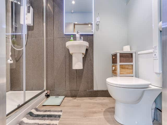 Bathroom | Red Brick Barn - Mayfield Retreats, Burton Pedwardine, near Sleaford