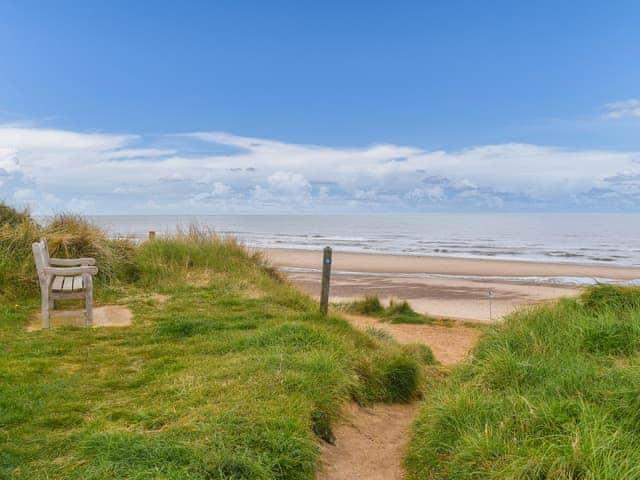 Beach | No. 4 Squirrels Nest - Middle of Nowhere, Great Witchingham