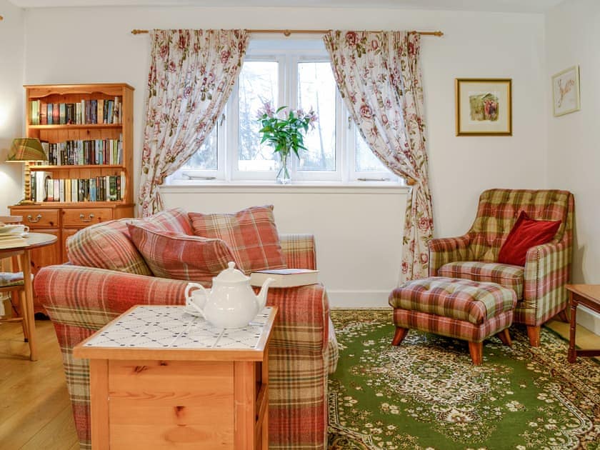Living room/dining room | The Coach House - Ardblair Castle Cottages, Blairgowrie