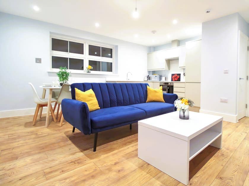 Open plan living space | Ramsgate Flat 4 Albert - Albert Court, Ramsgate