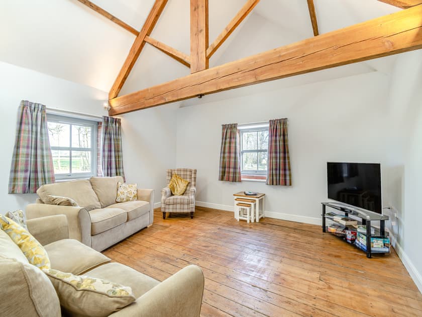 Living area | Nellies Shed - Wolds Way Holiday Cottages, Low Hunsley