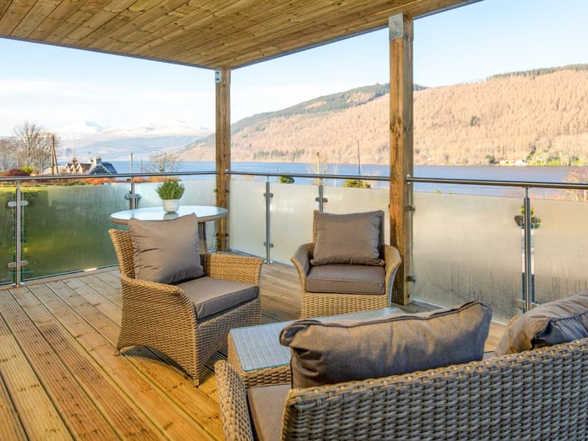 Taymouth Marina Resort Loch View No.3 in Kenmore Hoseasons
