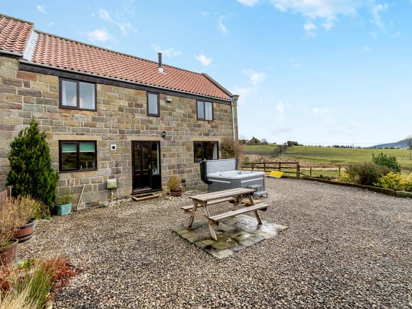 Sitting-out-area | Stable Cottage - Hill Farm Holiday Cottages, Rosedale East, near Pickering