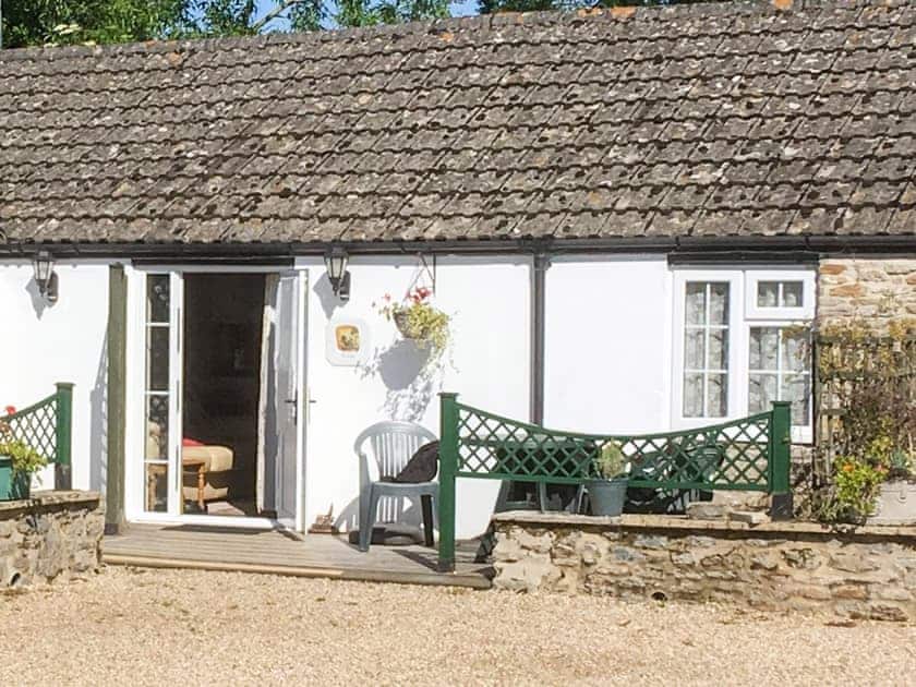 Exterior | Ratty&rsquo;s - White Horse Farm, Middlemarsh, near Sherborne