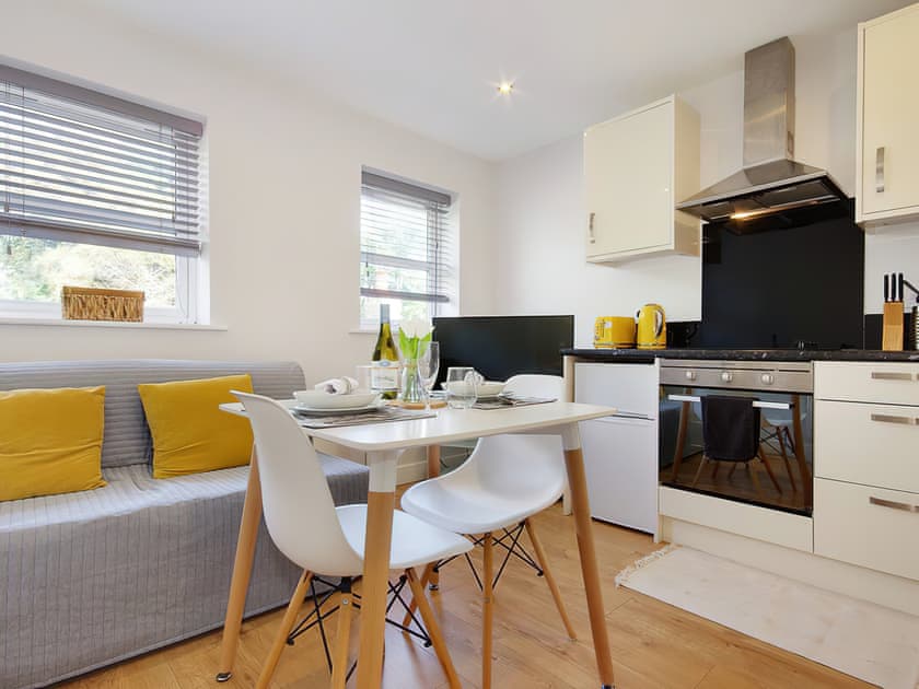 Open plan living space | Flat 7 - Turay Court, Bournemouth