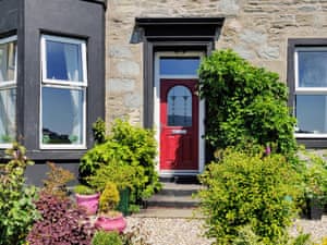 Front off apartment | Firwood Apartment, Kilmun, near Dunoon