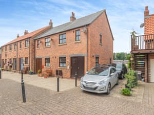 Exterior | Island In The Stream, Abraham&rsquo;s Quay, Whitby