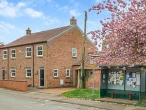 Exterior | 1 Kirkby Cottages, Sheriff Hutton