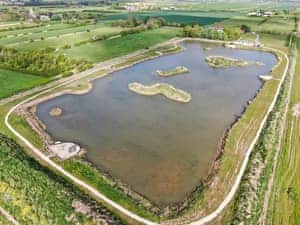 Surrounding area | Lodge 1 - Fieldview Fishery, Saltfleetby