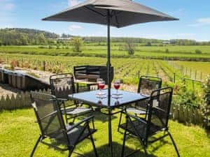 Sitting-out-area | Kilfillan Cottage, Garlieston, near Wigtown