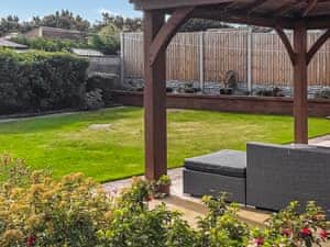 Sitting-out-area | Tir Nani Ogg, Towyn, near Rhyl