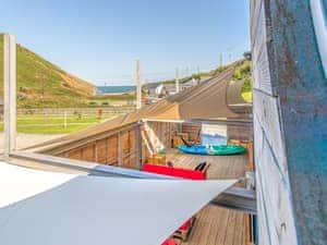 Ty Cwch Caban 1 - Ty Cwch Glamping, Llwyndafydd, Llandysul