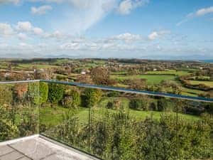 Sgwner View, Pwllheli
