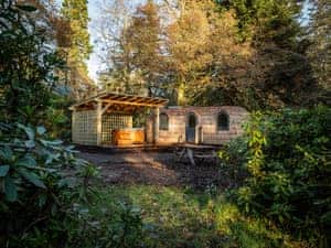 Drummond Lodge - Culdees Castle Estate, Muthil, Crieff