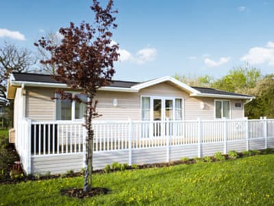 Exterior | Rosemary Lodge, Mercia Marina, near Derby
