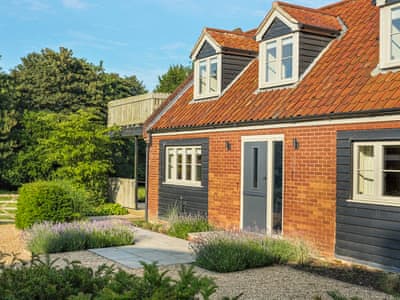 Attractive holiday home | Meadow View, North Walsham