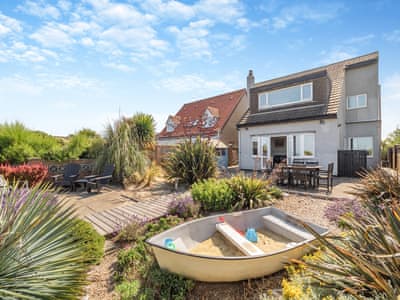Exterior | Sea Star, Winterton-on-Sea