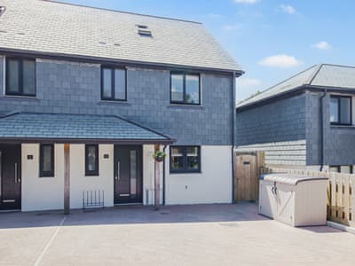 Exterior | Huckleberry, Newquay
