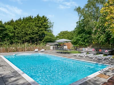 Swimming pool | The West Wing at The Manor House - White Birch Manor Getaways, Awre, near Westbury-on-Severn