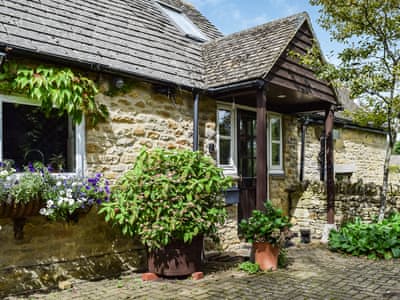 Exterior | The Barn, Ramsden, near Chipping Norton