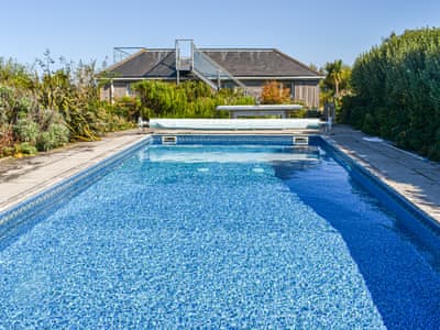 Swimming pool | Some Place, Sennen