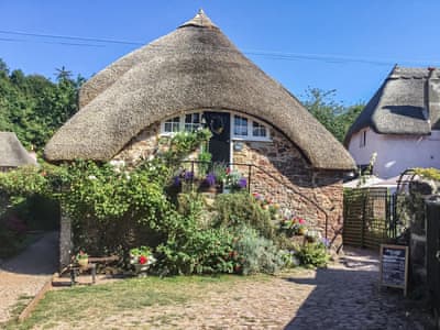 Exterior | Granary Cottage, Cockington, near Torquay