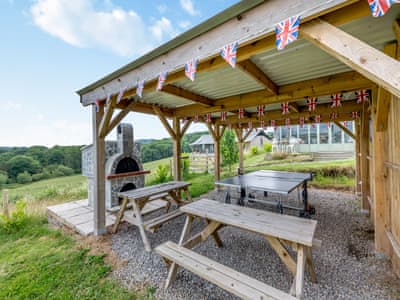 Outdoor area | The Mill Flat - Darnell’s Farm, Linton, near Ross-on-Wye
