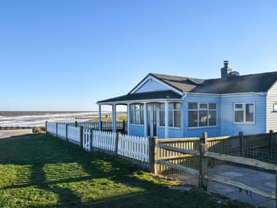 Exterior | Bacton Beach House, Bacton