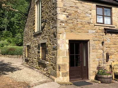 Exterior | Calico Cottage, Hope, near Castleton
