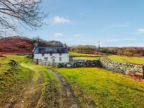 Exterior | Gallestra Farmhouse, Dolgellau,