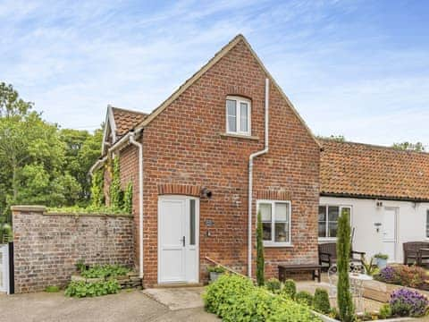 Exterior | Harvest - Grange Farm Cottages, Sewerby, near Bridlington