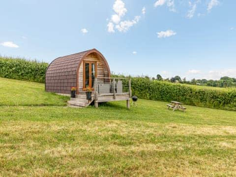 Exterior | Pod Two - Darnells Luxury Glamping, Ross-on-Wye