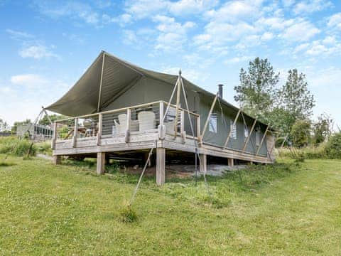 Exterior | Safari Tent One - Darnells Luxury Glamping, Ross-on-Wye