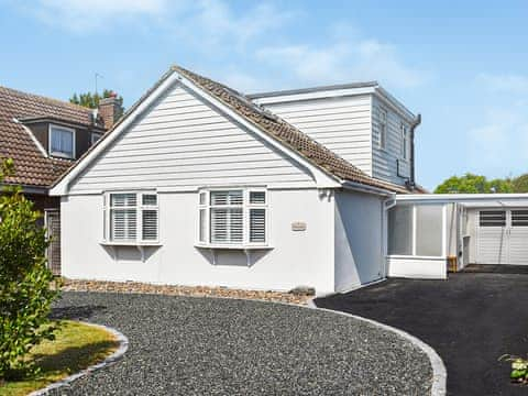 Exterior | Pebble Cottage, Middleton-on-Sea, near Bognor Regis