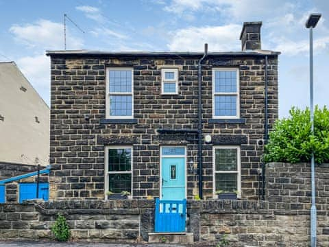 Exterior | Spring Cottage, Penistone, near Sheffield