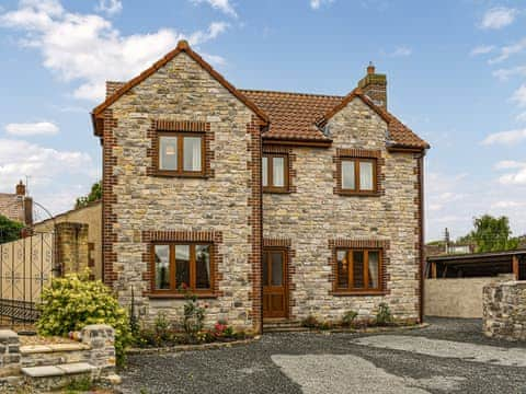 Exterior | Swift Cottage, Chilton Polden, near Glastonbury