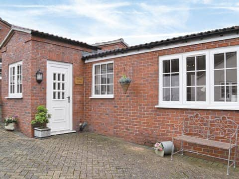 Exterior | Belvoir Lodge - Highlander Farm, Tetford, near Horncastle