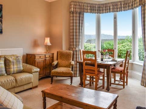 Living room/dining room | Lakeland Villa, Bowness-on-Windermere