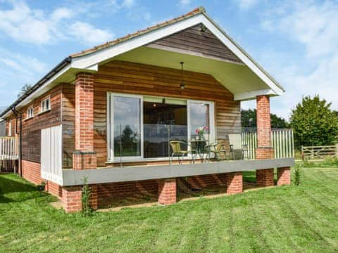 Exterior | Cedar Lodge - Solar Rise Lodges, Old Buckenham