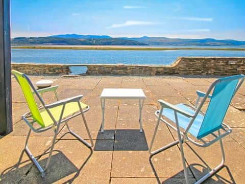 Sitting-out-area | Southerly Views Flat, Porthmadog