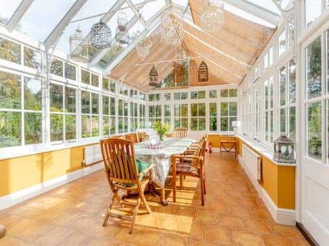 Sun room | Manor Farm House - Piggyback Barns, Sculthorpe, Fakenham