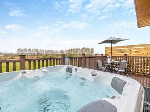 Hot tub | Billy Goat Lodge - Chadwick Bank Holiday Lodges, Chadwick, near Worcester