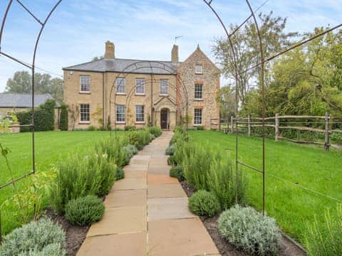 Exterior | Abbey Barn Farmhouse, Barton Bendish, near Kings Lynn