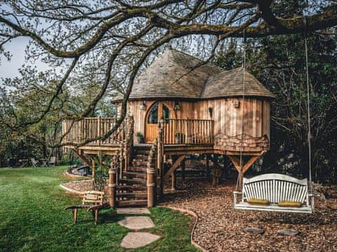 Trewalter Treehouse, Brecon