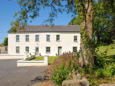 Great Nash House, Near Llangwm