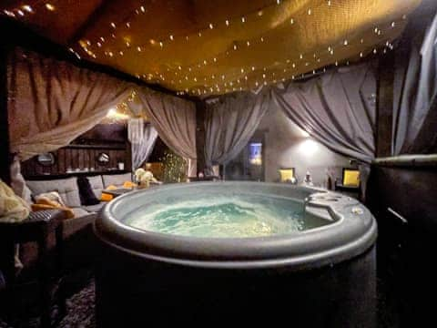 Hot tub | Cherry Cottage, Little Salkeld, near Penrith