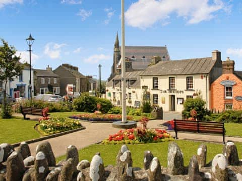 Old Cross Square Garden Apartment, St Davids