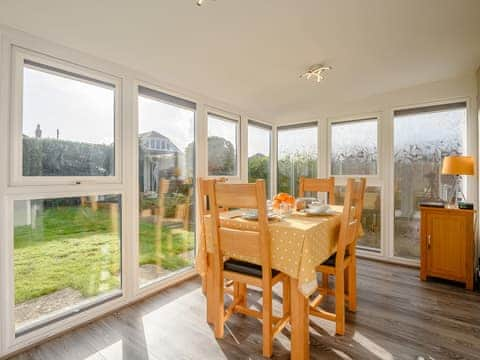 Dining room | Captain&rsquo;s Rest, Southbourne, near Bournemouth