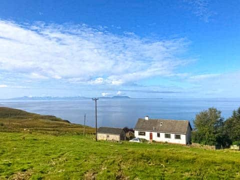 Setting | Sunny Hill - Hebridean Views, Gairloch