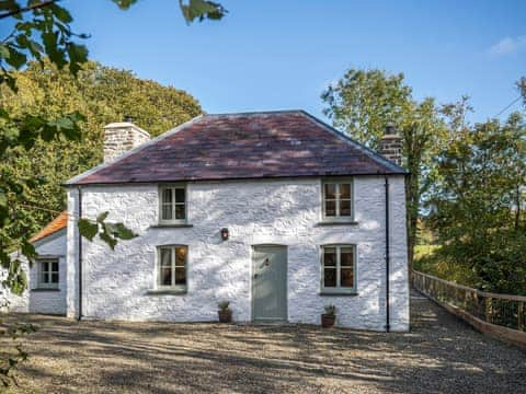 Min yr Afon, Lampeter